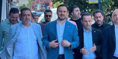 Özdemir ve Tatar, Merter Esnafının Taleplerini Dinledi